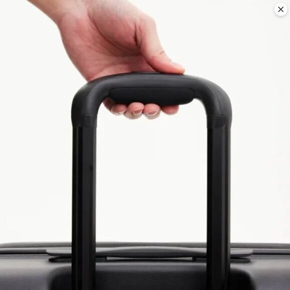 NIB BEIS The Carry-On Roller- All Black - Picture 4 of 10